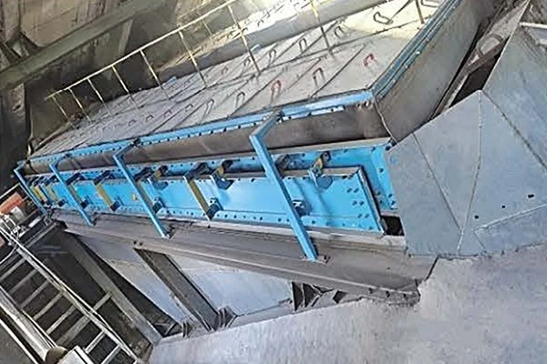 Flip Flow Vibrating Screen On Site-2 Flip Flow Vibrating Screen On Site-2