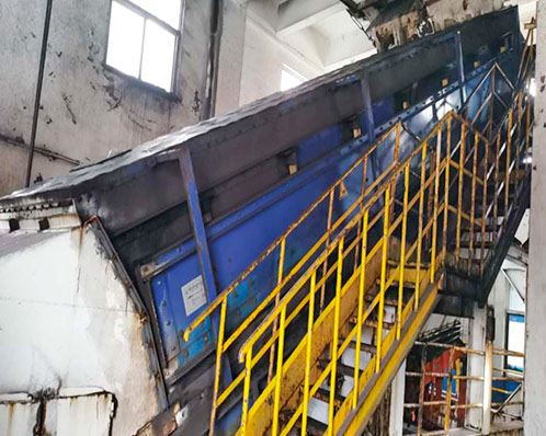 High Output Industrial Flip Flow Vibrating Screen For Sale high quality